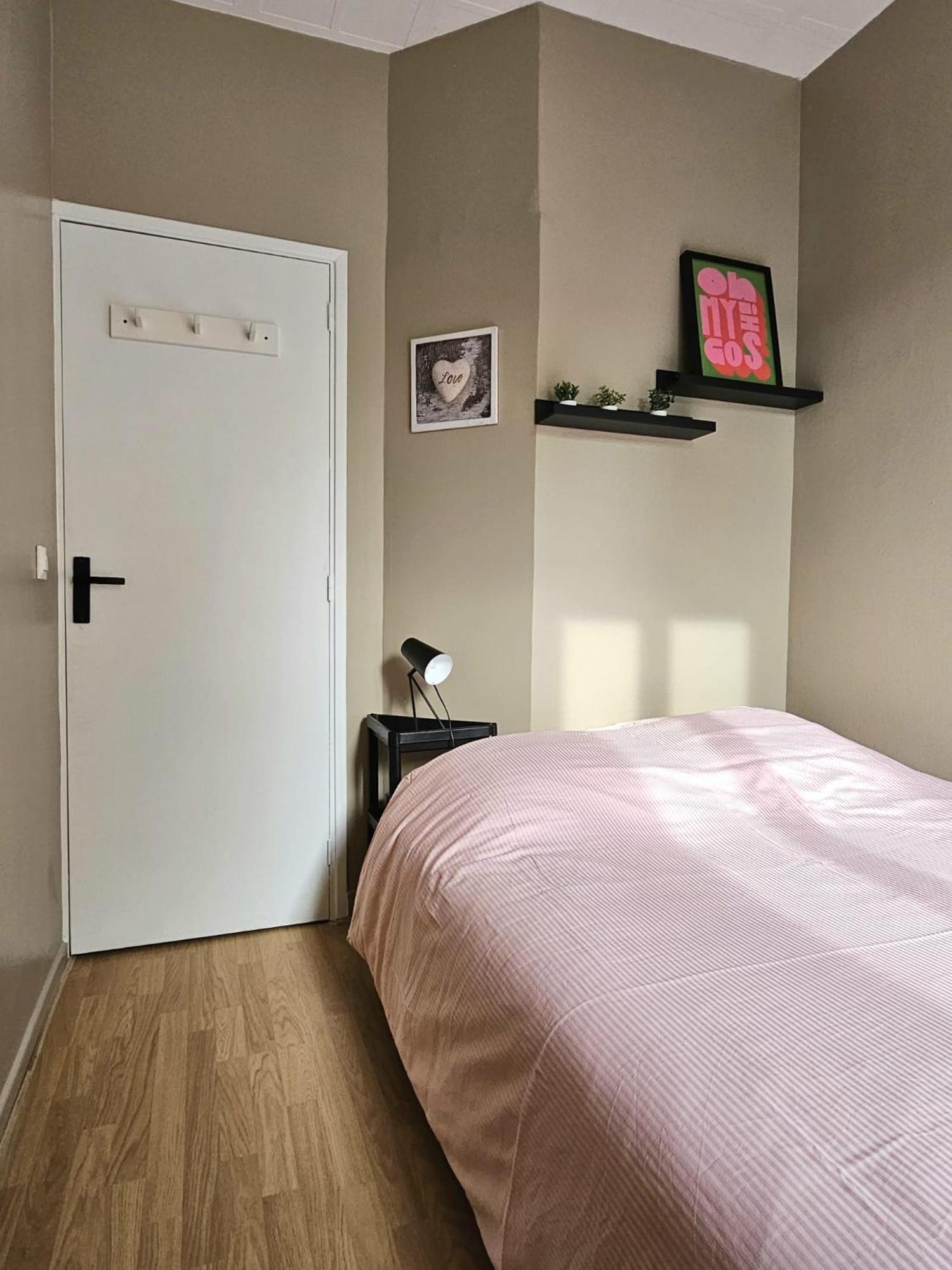 #2 Charmante Maison A 4 Min Metro 9 Bagnolet Exteriér fotografie